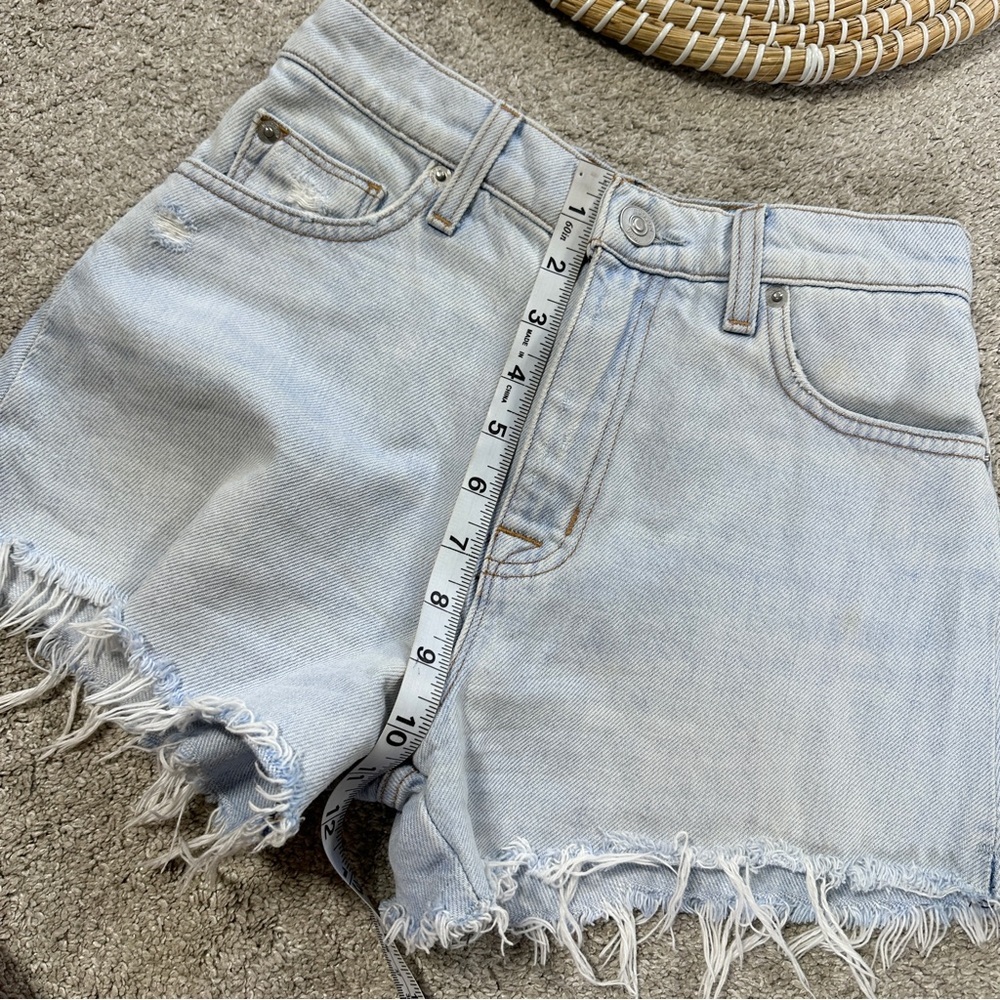 Hudson Women’s Sade Cut Off Denim Shorts High Rise Frayed Hem in Trea Size 24 - Picture 13 of 16